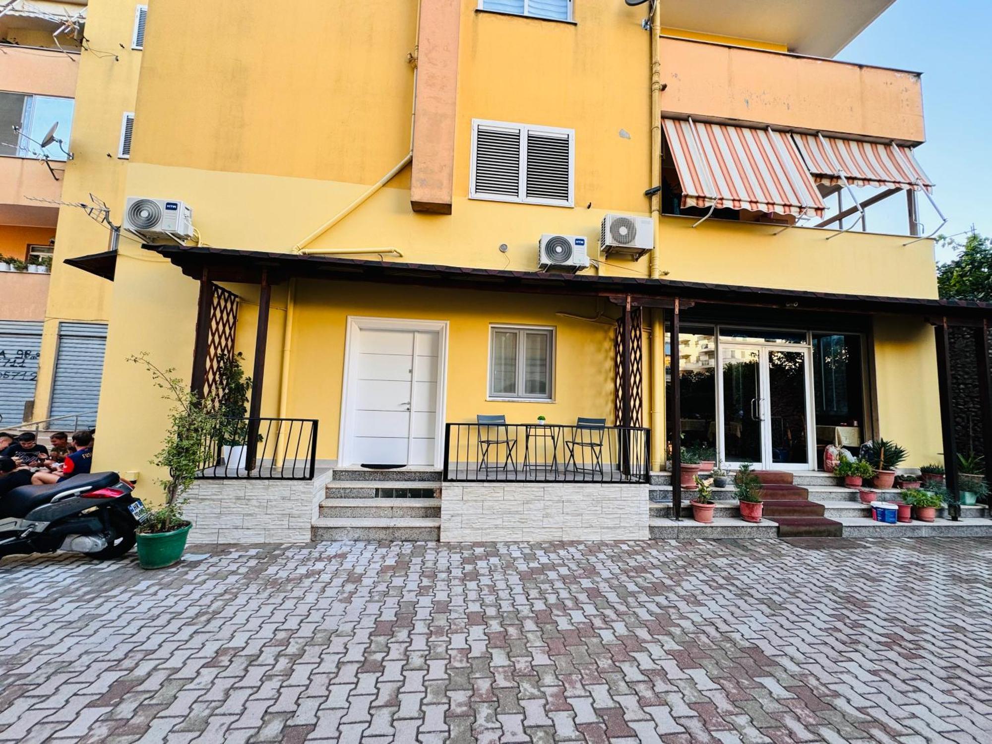 Edi Apartament Center Shkodër Extérieur photo